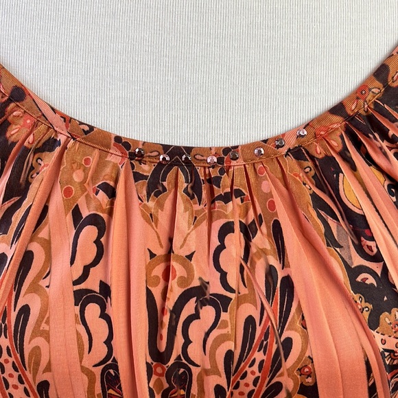 One World cold-shoulder blouse - Picture 2 of 9